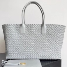 보테가 베네타 인트레치아토 나파 까바 51